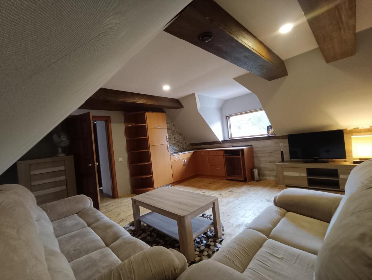 Surf Apartments In Melnrage 克莱佩达 外观 照片