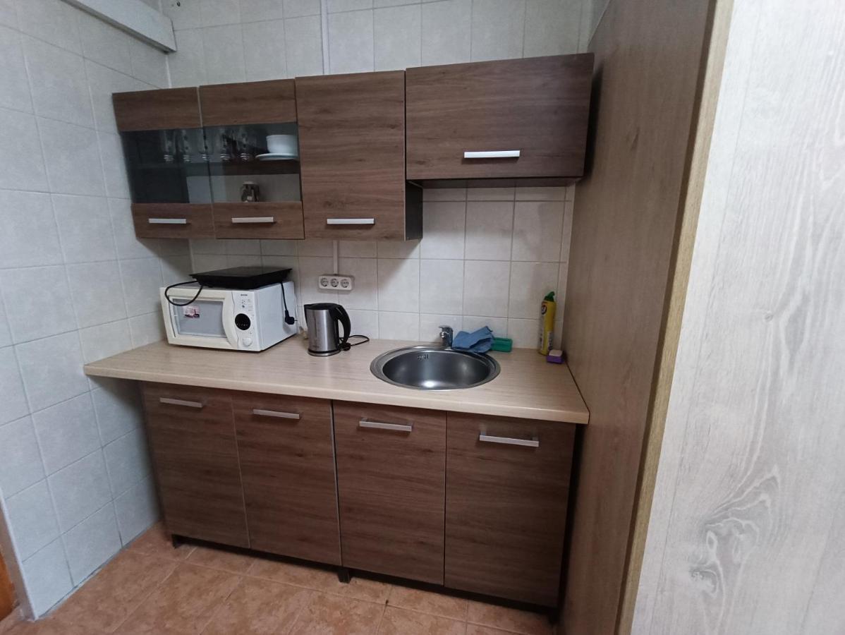 Surf Apartments In Melnrage 克莱佩达 外观 照片